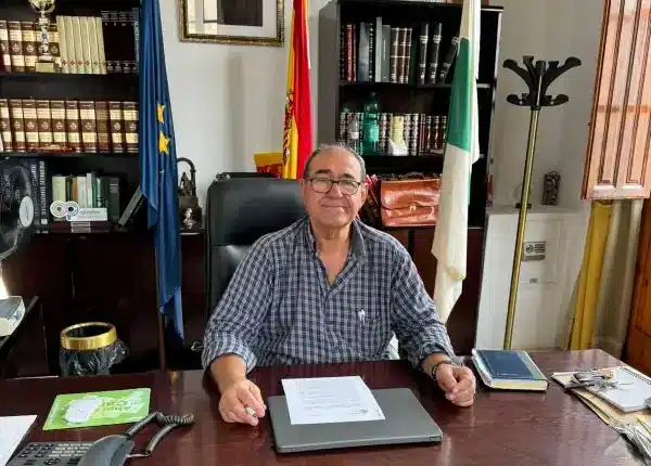 Turre impugnará ante Defensa su negativa a dar luz a las barriadas de la sierra