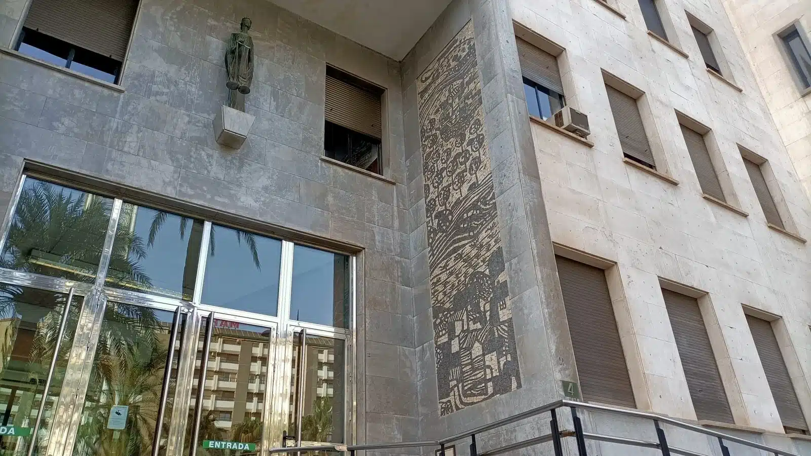 Ordenan reabrir el caso contra el alcalde de Lubrín por presunta prevaricación y falsedad documental en una obra de Diputación