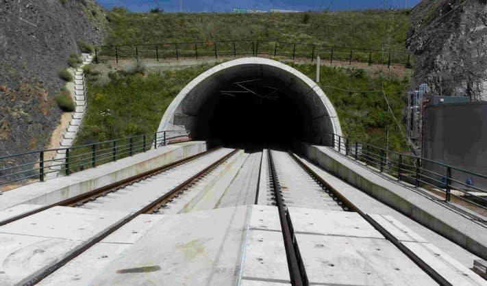 8,2 millones aceleran los trabajos del tramo del AVE Vera-Almería