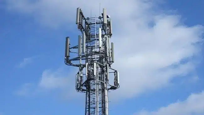 Golpe al turismo provincial: las compañías de telefonía móvil desatienden Valle del Este